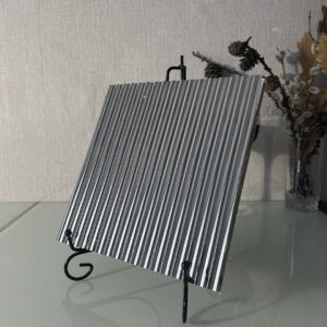 Фото 2 стекло рифлёное Мору бронза Титан 6 мм