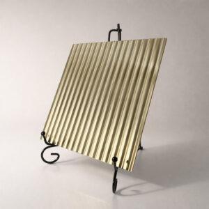 Фото 2 стекло рифленое MORU бронза золото 4 мм