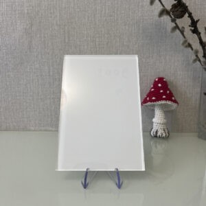 Фото стекло белое модель Лакобель RAL 9003